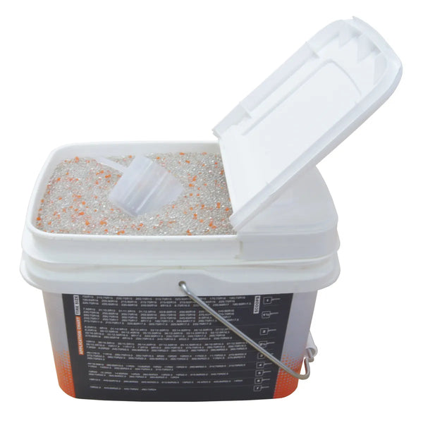 17.6 lb / 8 kg Bulk tub of magnum+ Tire Balancing Beads